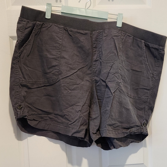Sonoma Pants - Sonoma Women's Charcoal Cargo Shorts 3X